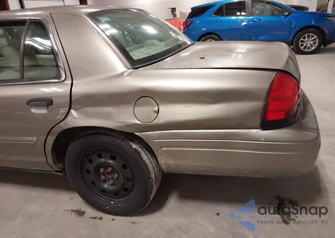 2011 Ford Crown Victoria Police Interceptor from USA, damaged, VIN 2FABP7BV6BX149366